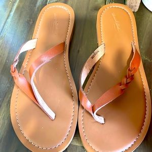 Flip flops fro Universal Threads